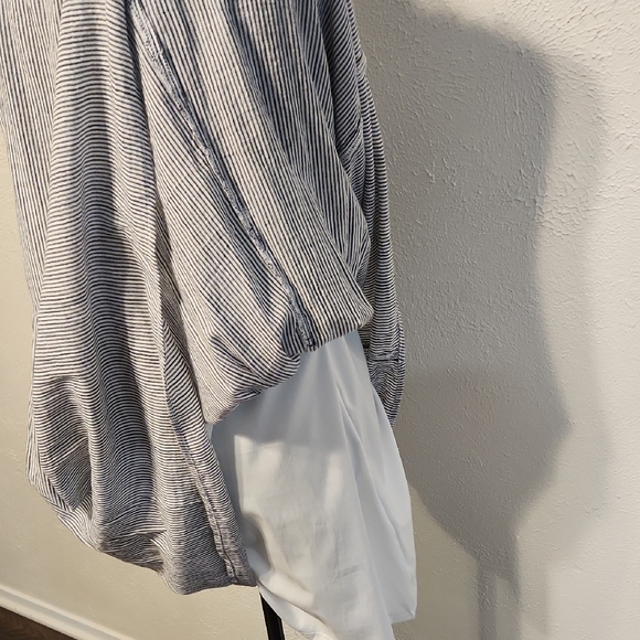 Old Navy Navy and White Striped Dress - Picture 5 of 8